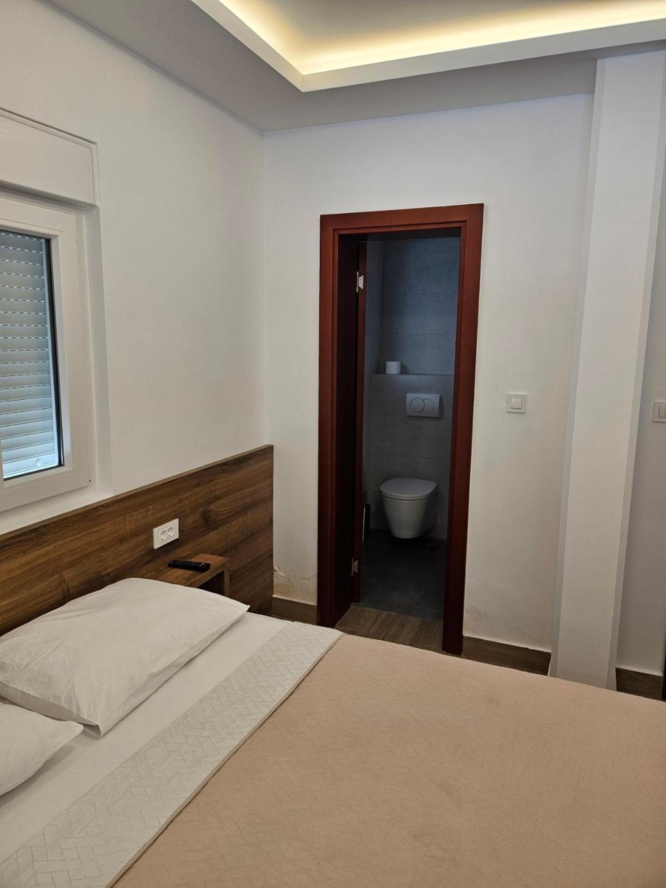 Grejm Family Apartments Petrovac Buitenkant foto